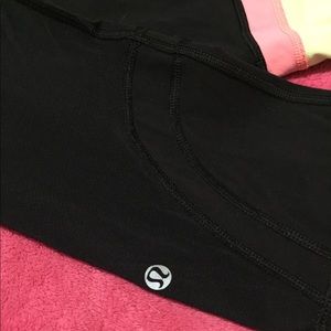 Lululemon Wunder under black size 8